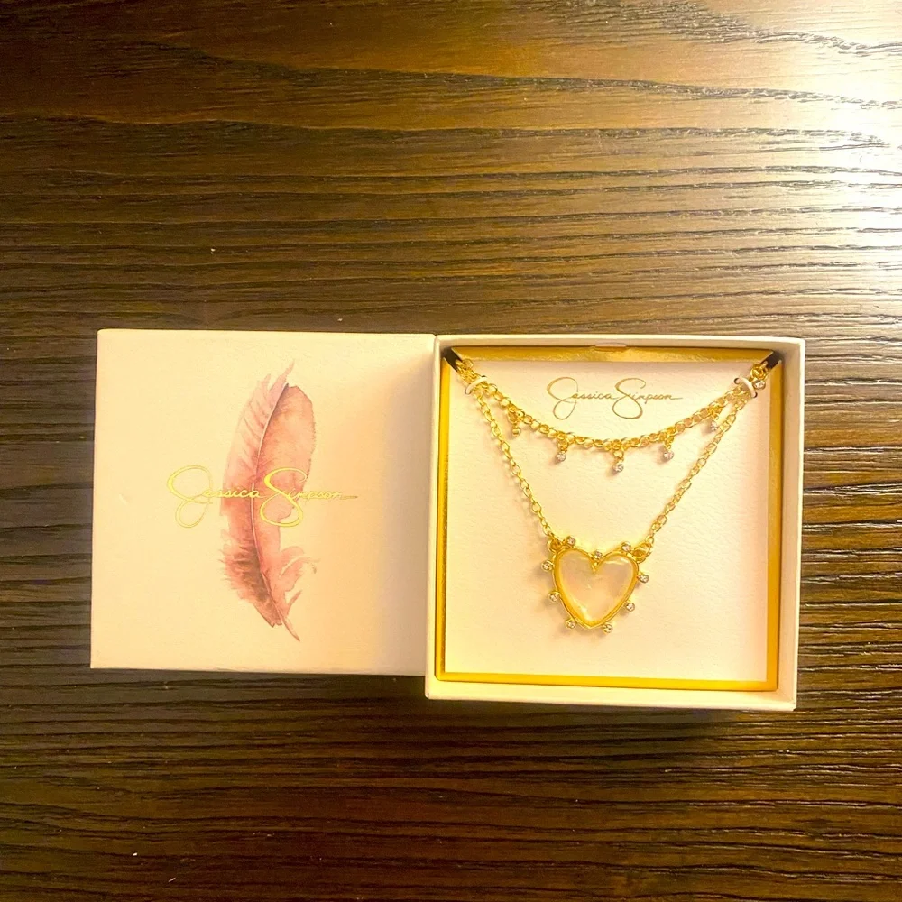 NEW Jessica Simpson necklace